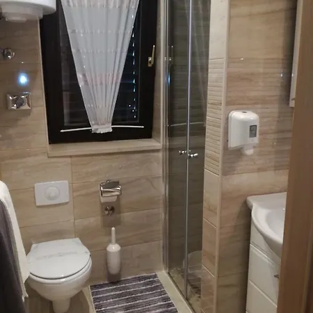 Barbara Apartamento Pinezići